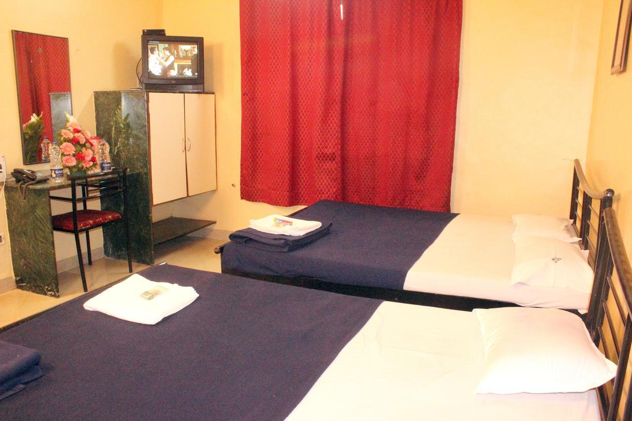 Hotel Homeland 浦那 外观 照片